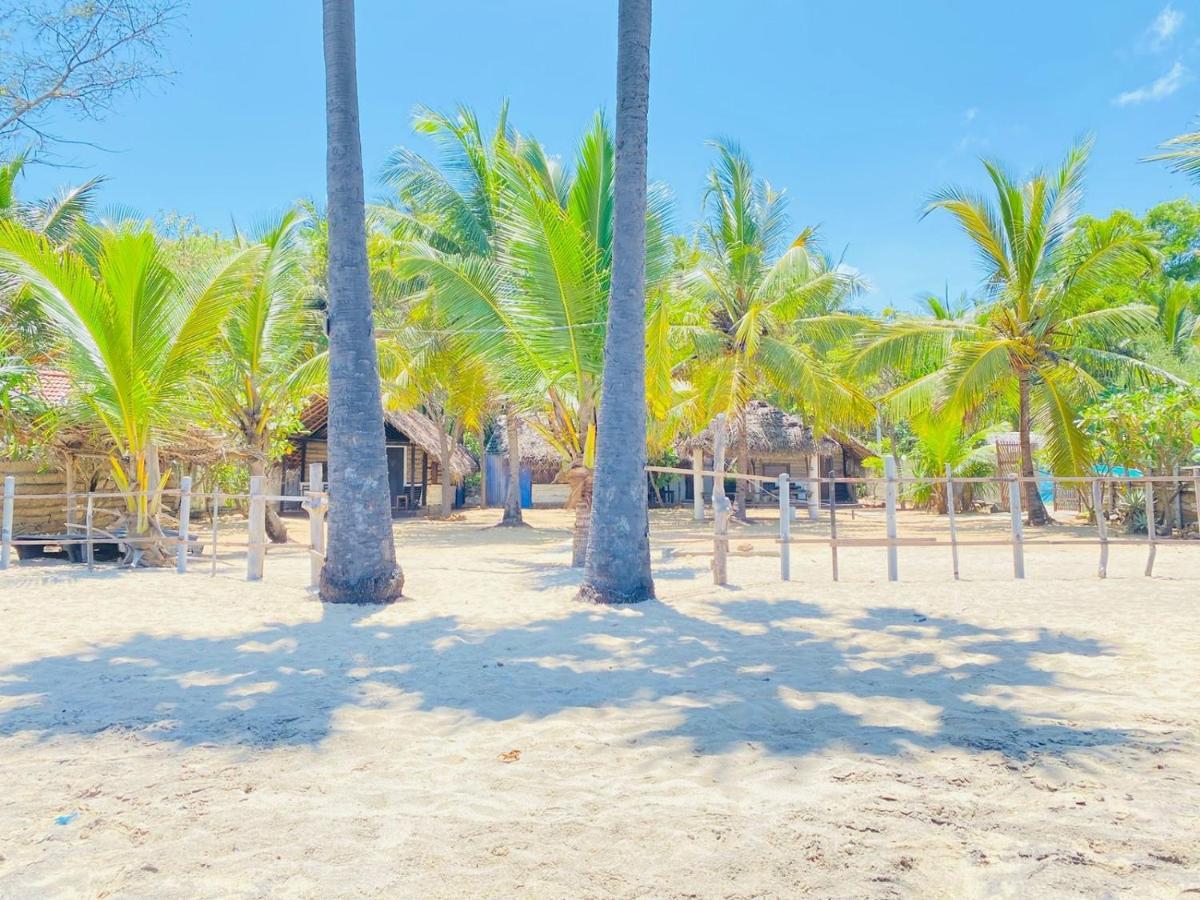 Air Lush Beach Cabanas Аругам Экстерьер фото